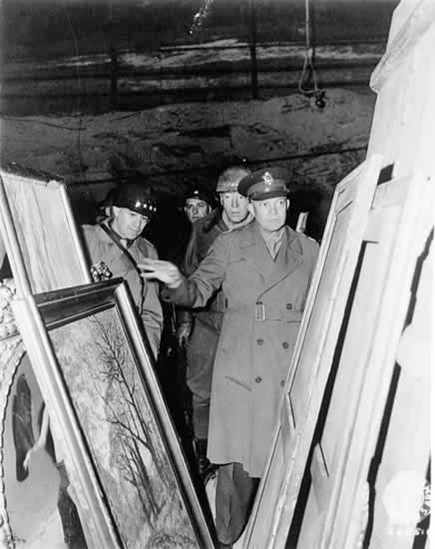 Generals Bradley, Patton and Eisenhower