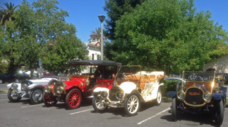 Sharpstein_Museum_Visiting_Vintage_Cars_320.jpg